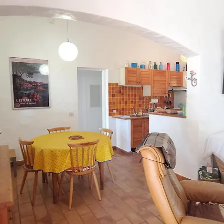 Spacious House With Pool Close To The Sea * Saint-Raphaël